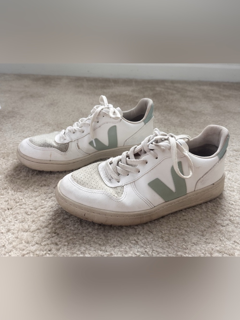 Veja V-10 White Matcha White & Green Sneakers